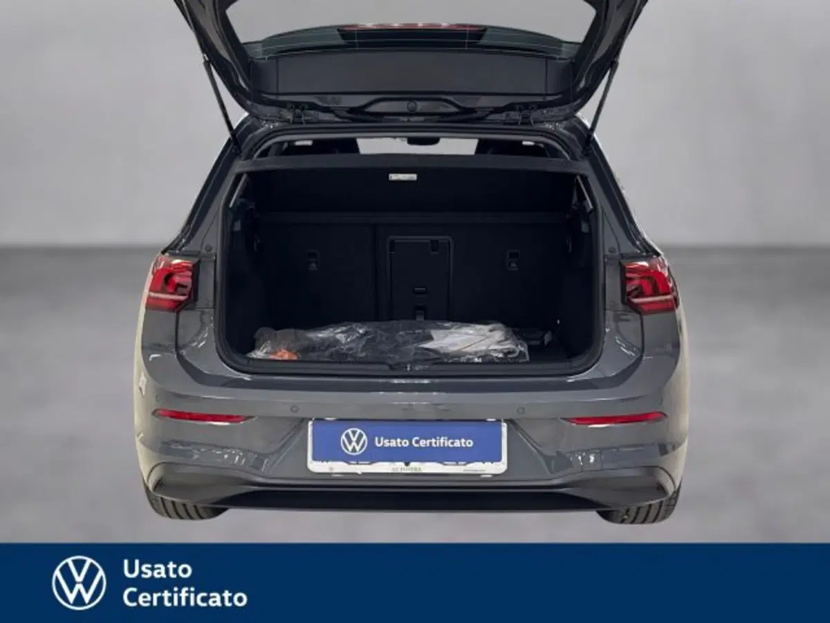 Volkswagen Golf nuova a Vicenza (17)