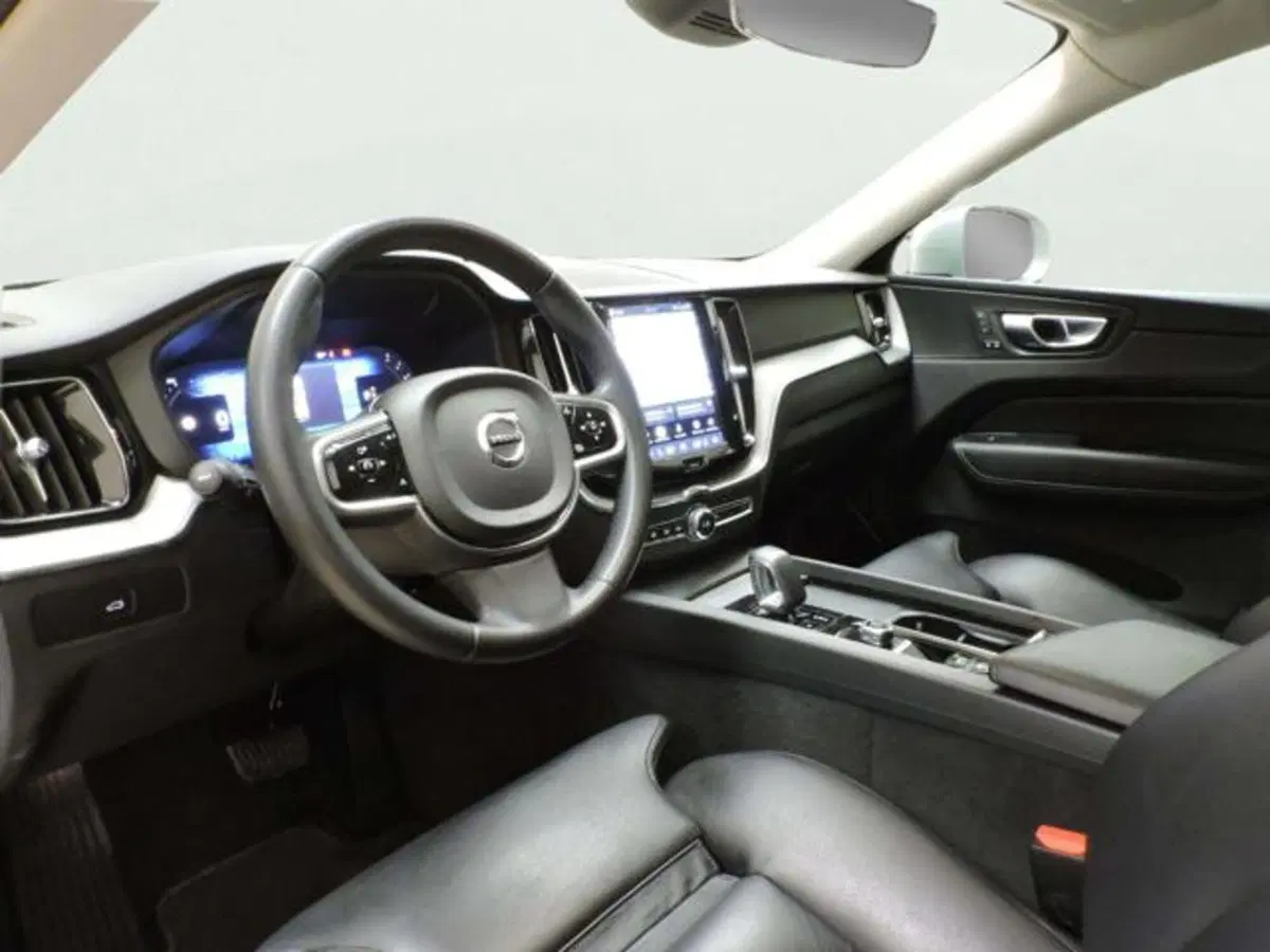 Volvo XC60 usata a Firenze (18)