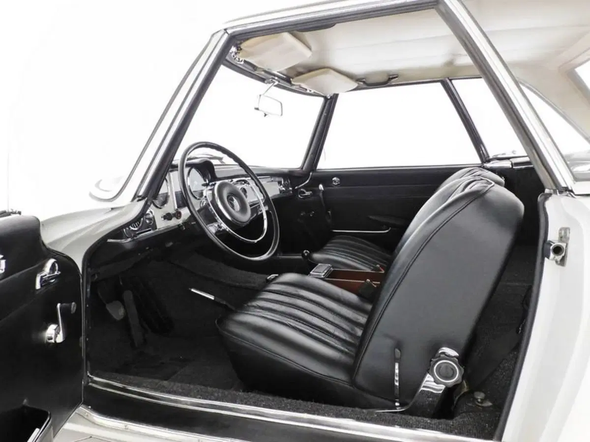 Mercedes-Benz 230 Coupé usata a Perugia (13)