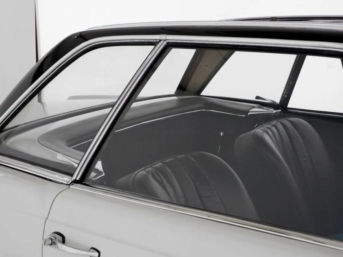 Mercedes-Benz 230 Coupé usata a Perugia (16)