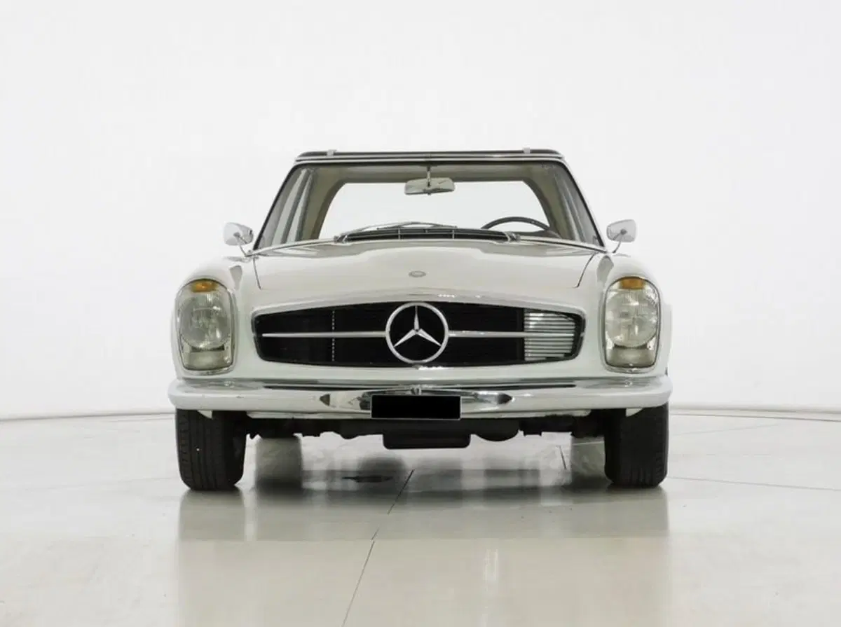 Mercedes-Benz 230 Coupé usata a Perugia (2)