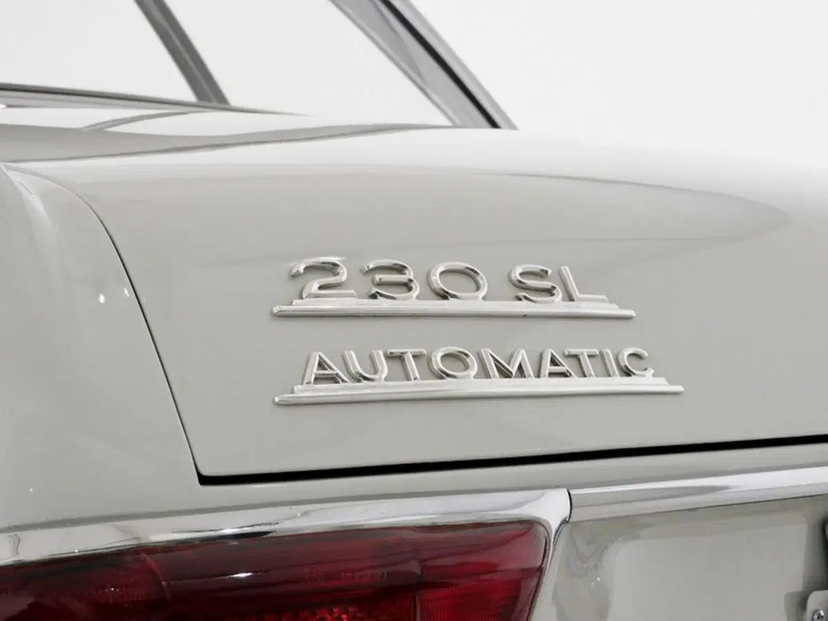 Mercedes-Benz 230 Coupé usata a Perugia (7)