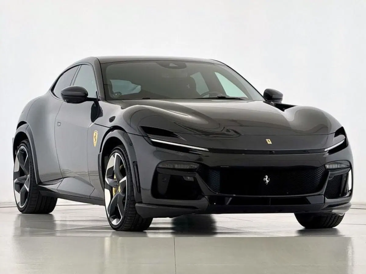 Ferrari Purosangue usata a Perugia (4)