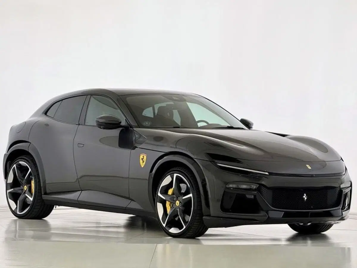 Ferrari Purosangue usata a Perugia (5)