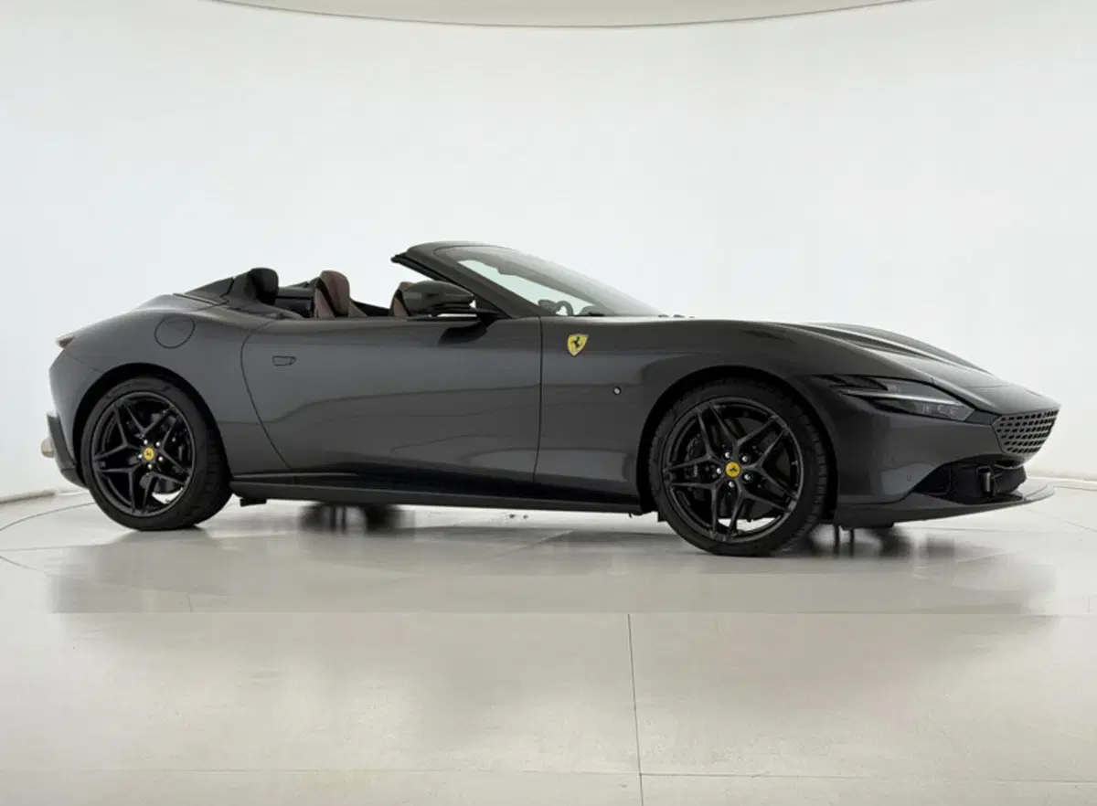 Ferrari Roma Coupé usata a Perugia (4)
