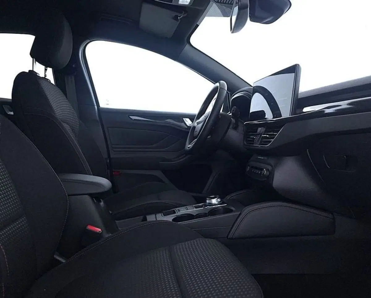 Ford Focus Station Wagon usata a Perugia (7)