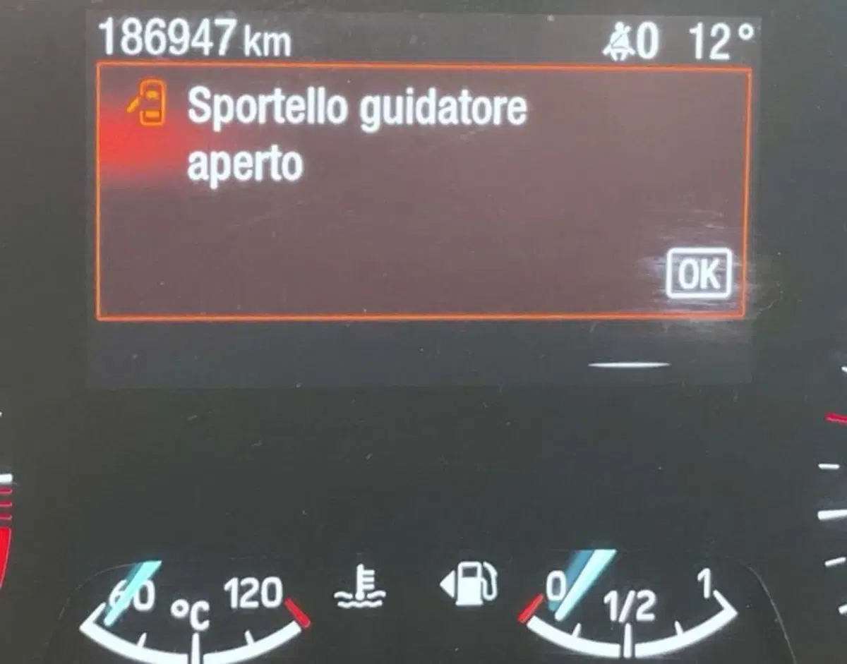 Ford Focus Station Wagon usata a Perugia (12)