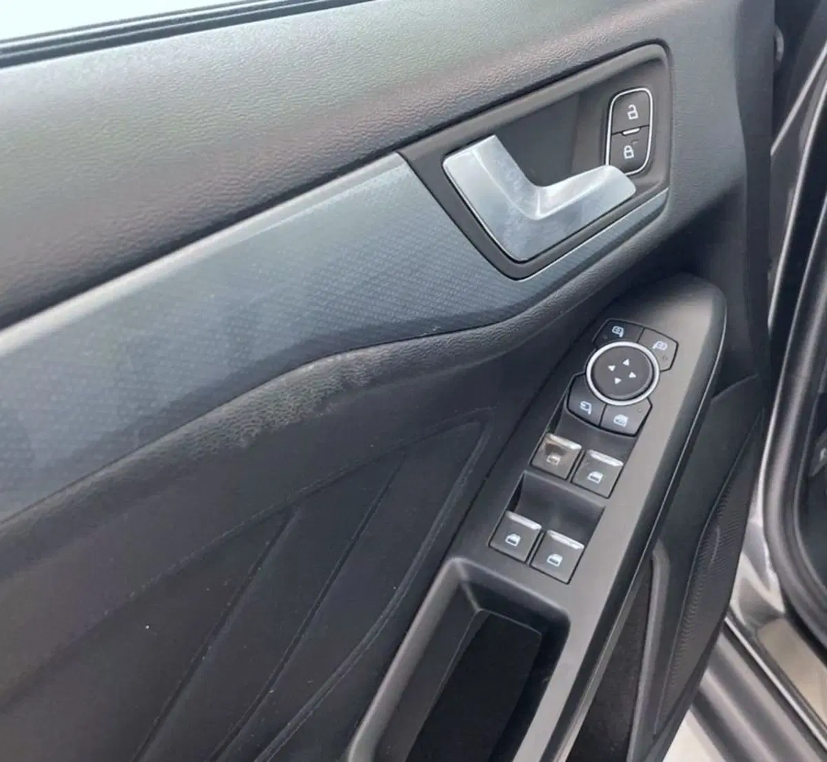 Ford Focus Station Wagon usata a Perugia (20)