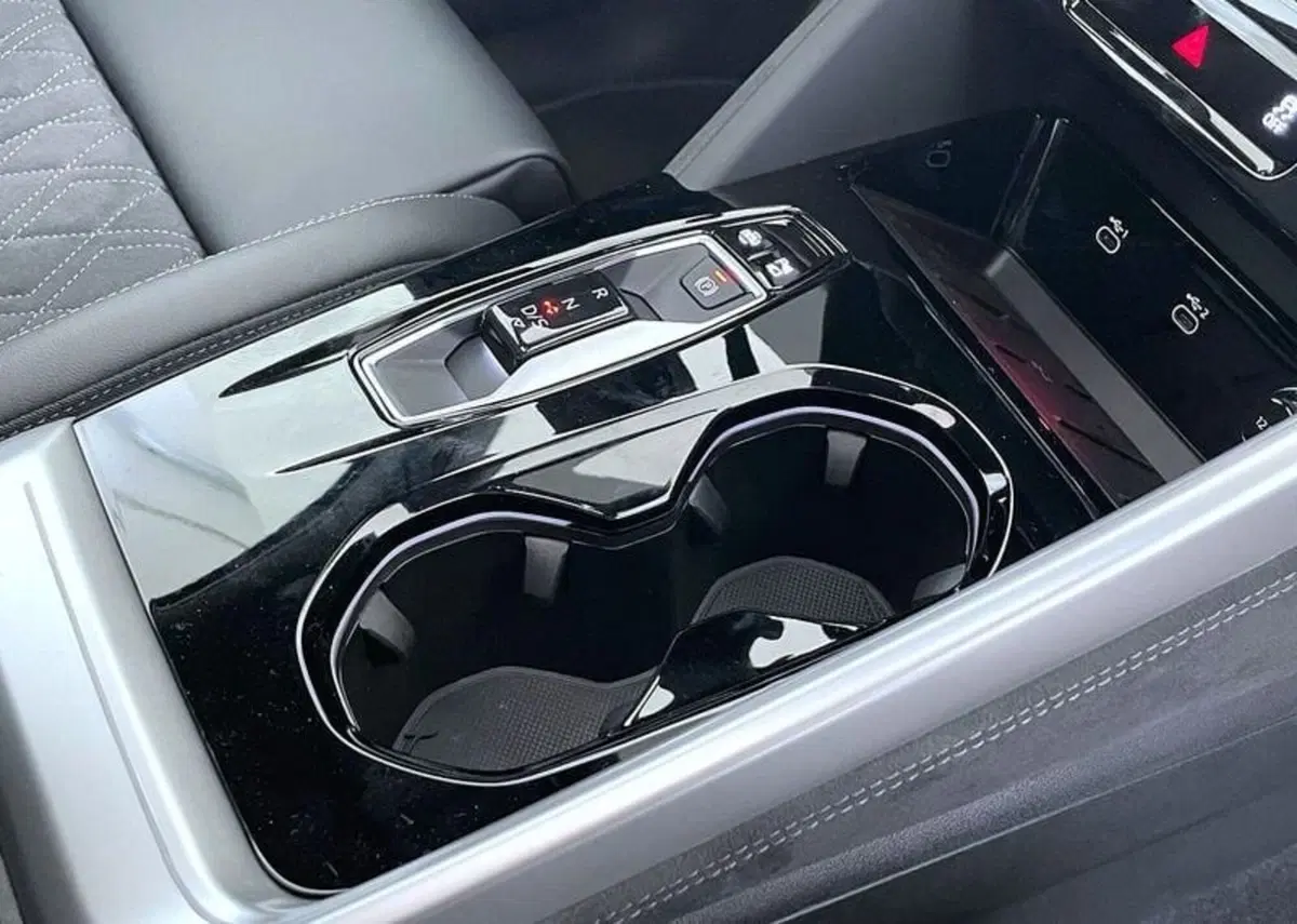 Audi A4 Avant nuova a Perugia (11)