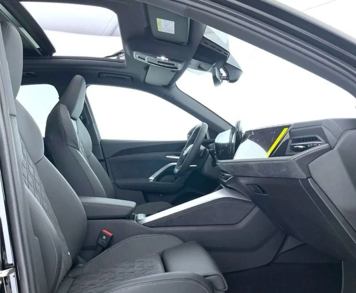 Audi A4 Avant nuova a Perugia (18)