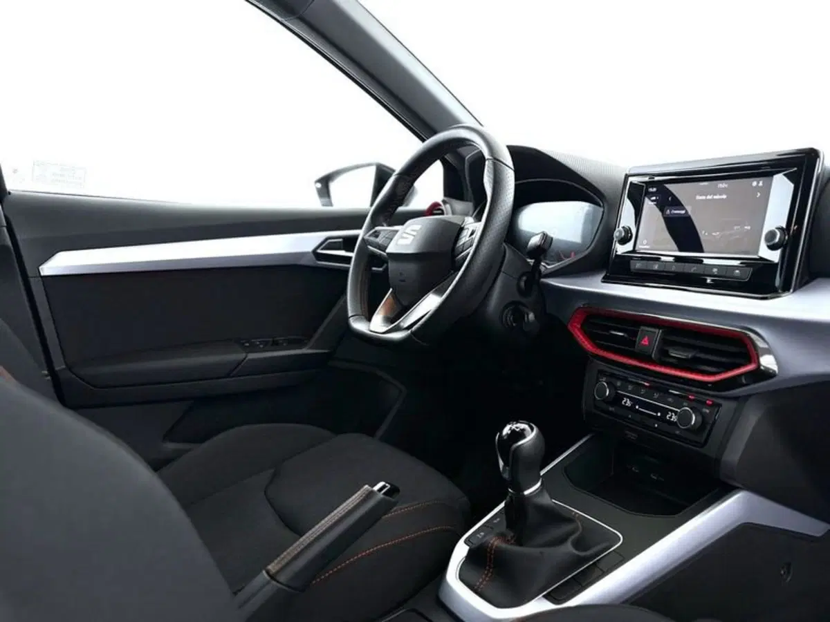 SEAT Arona usata a Perugia (14)
