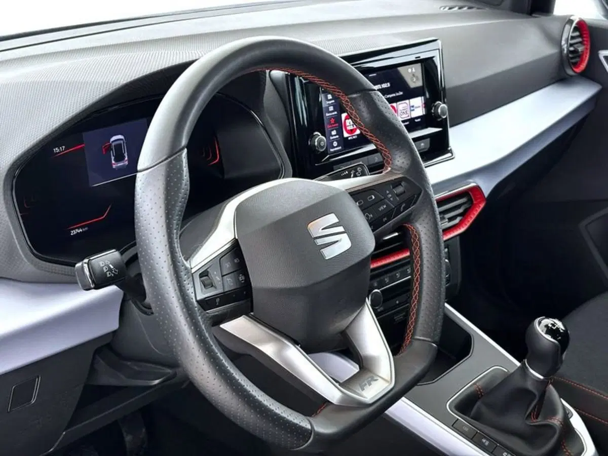 SEAT Arona usata a Perugia (15)