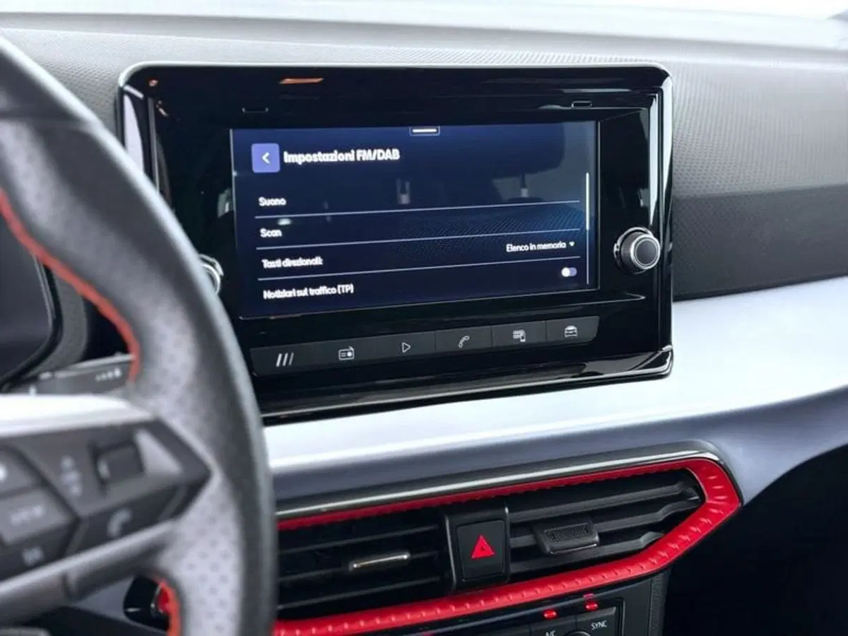 SEAT Arona usata a Perugia (8)