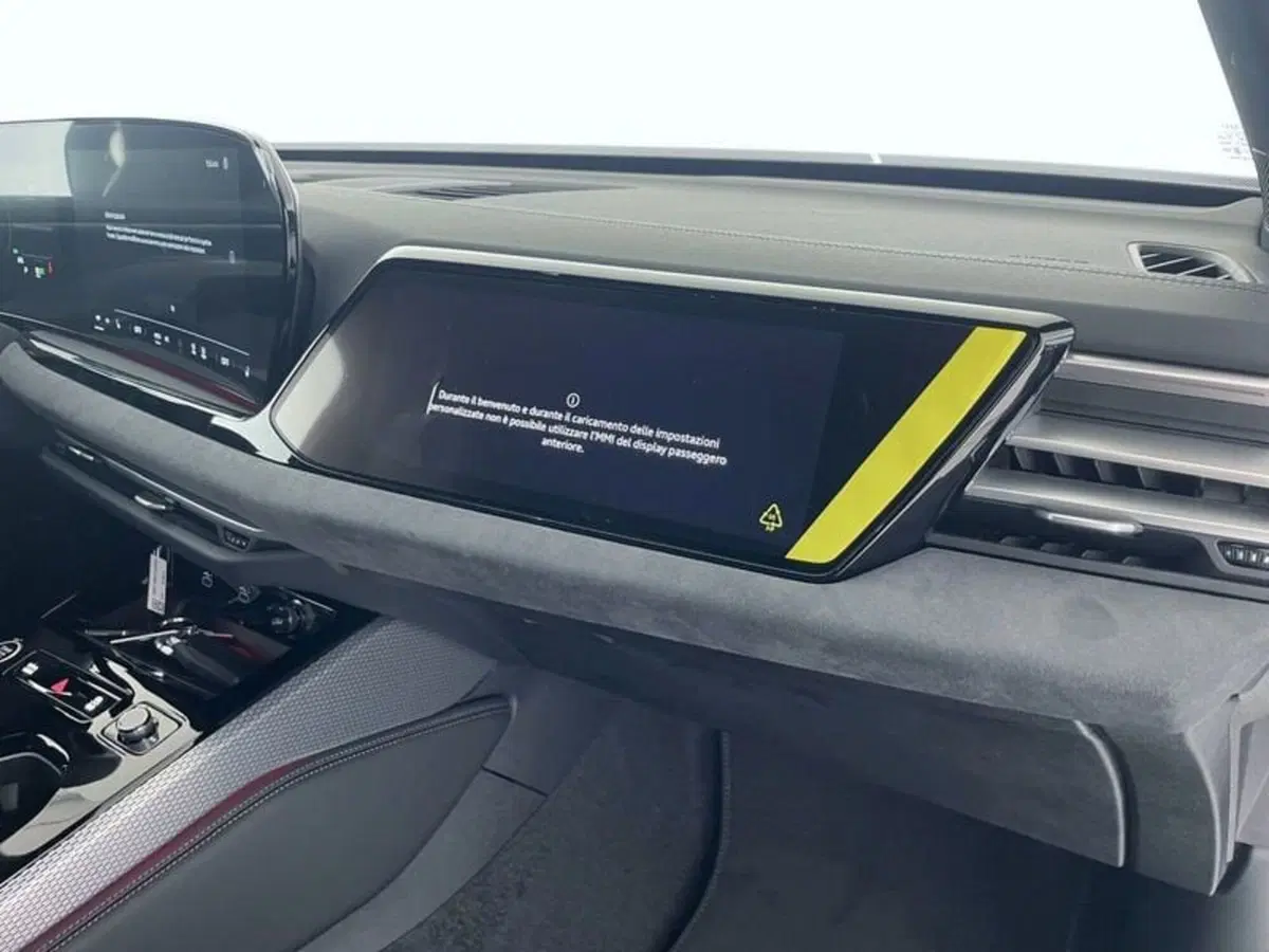Audi A5 Avant nuova a Perugia (15)