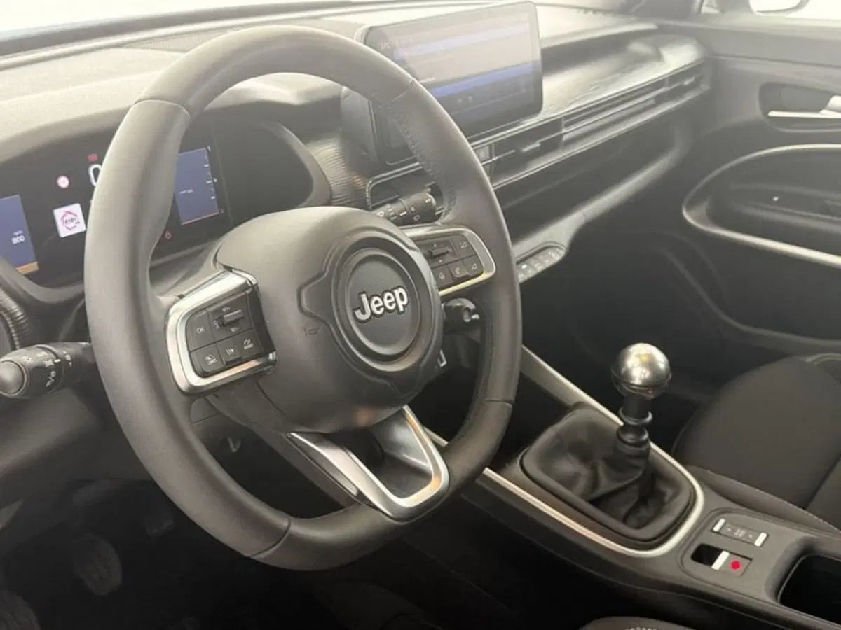 Jeep Avenger usata a Perugia (12)