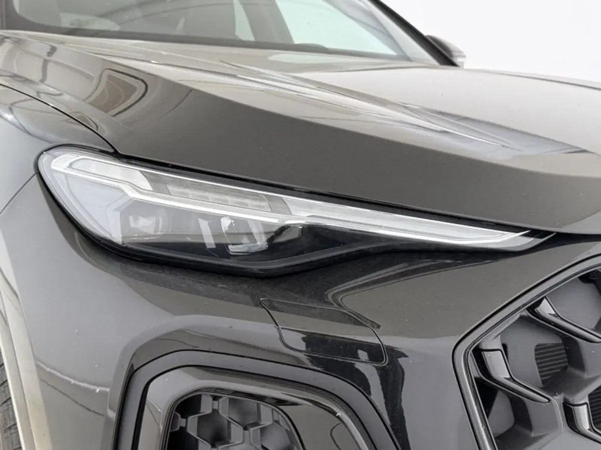Audi Q5 nuova a Perugia (13)