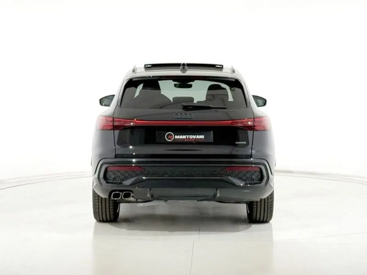 Audi Q5 nuova a Perugia (4)