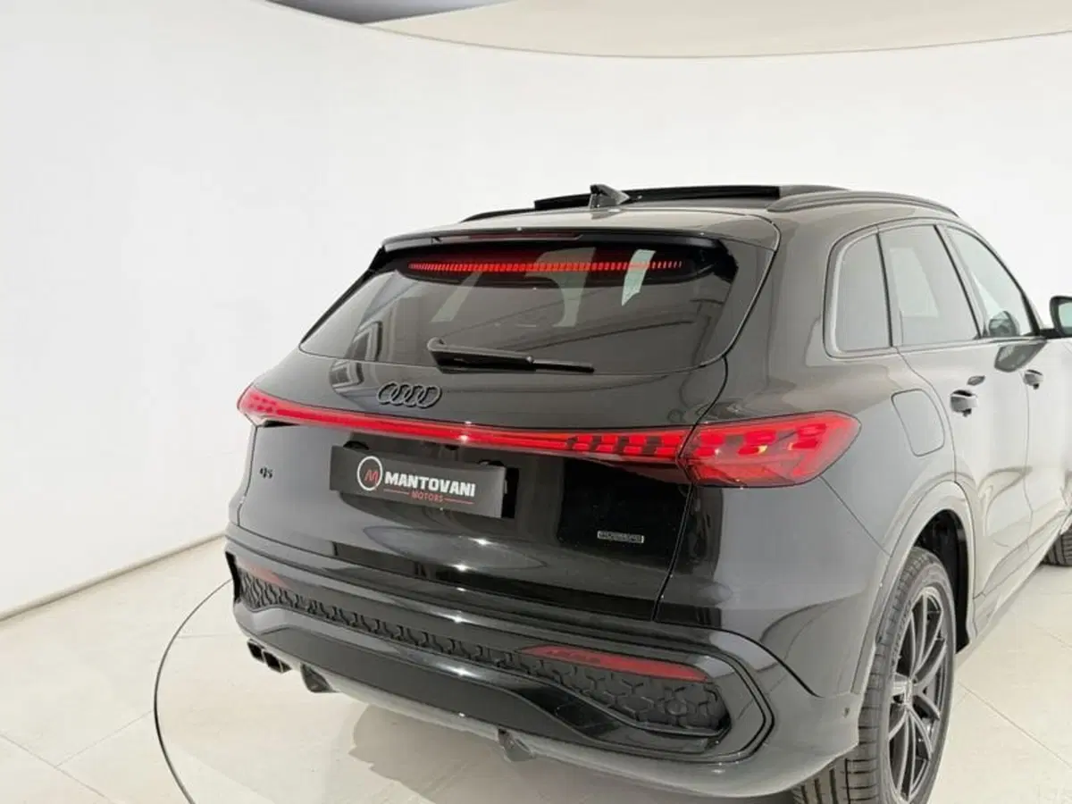Audi Q5 nuova a Perugia (9)