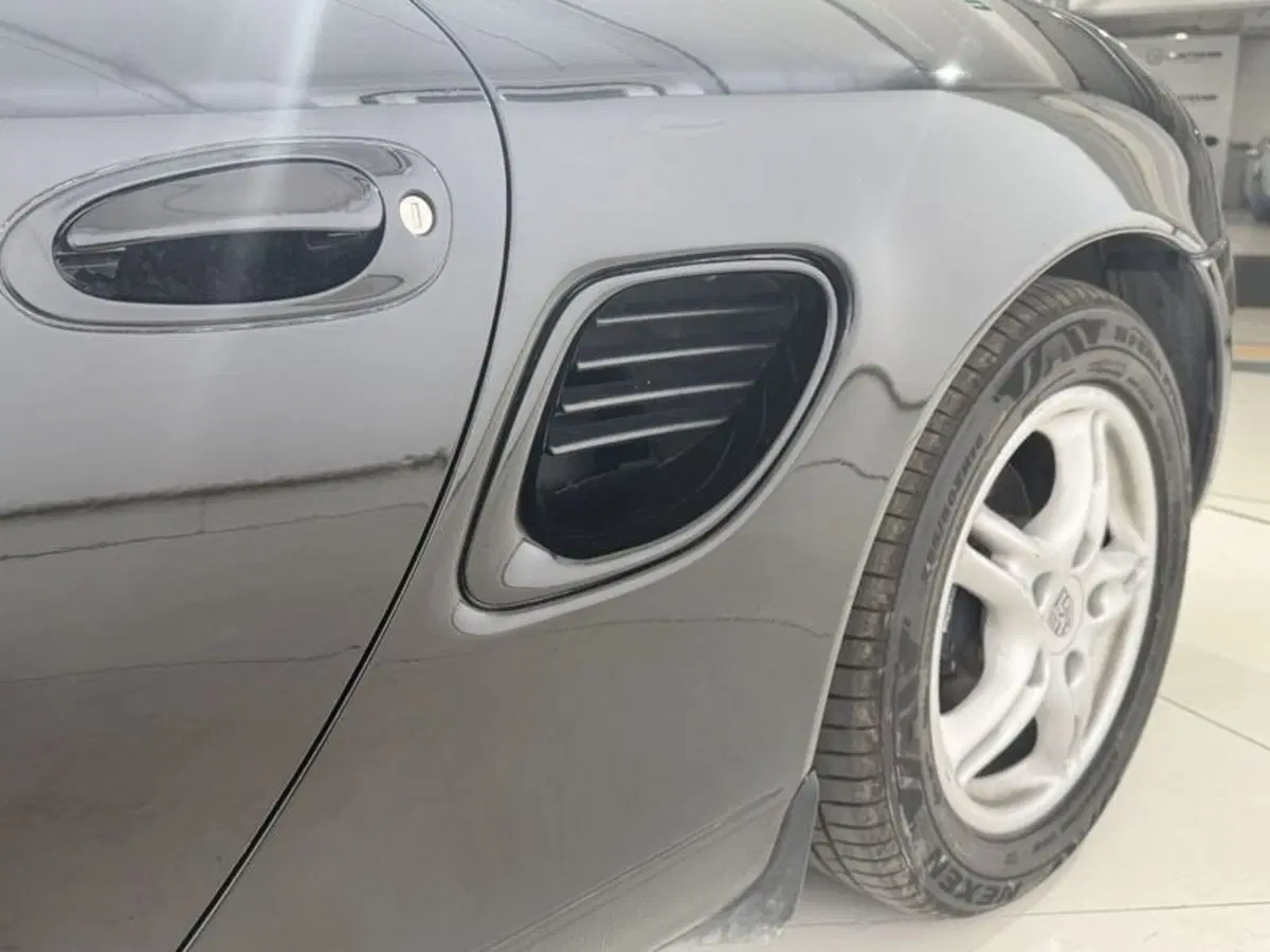 Porsche Boxster usata a Perugia (19)