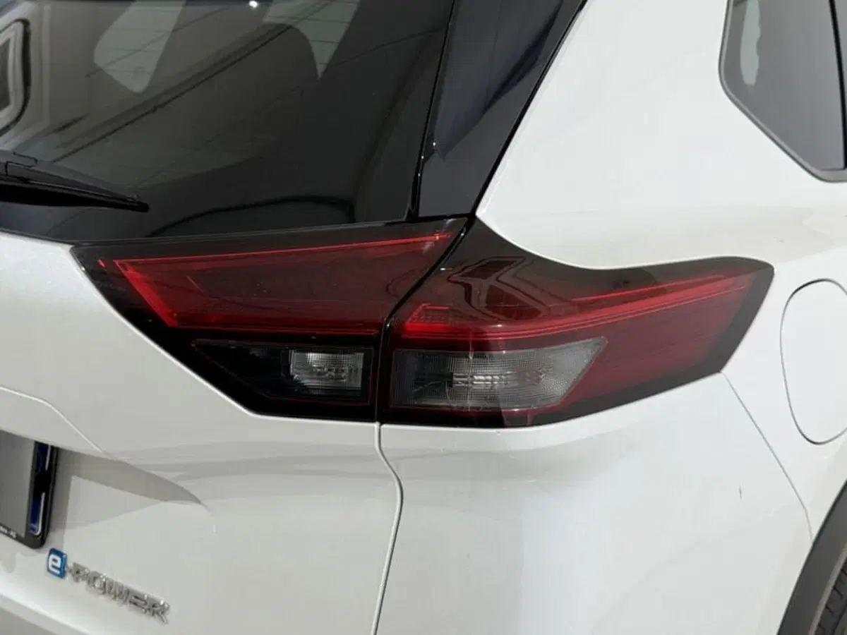 Nissan X-Trail usata a Perugia (9)