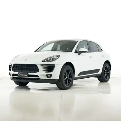 Porsche Macan 2.0 del 2018 usata a Bastia Umbra