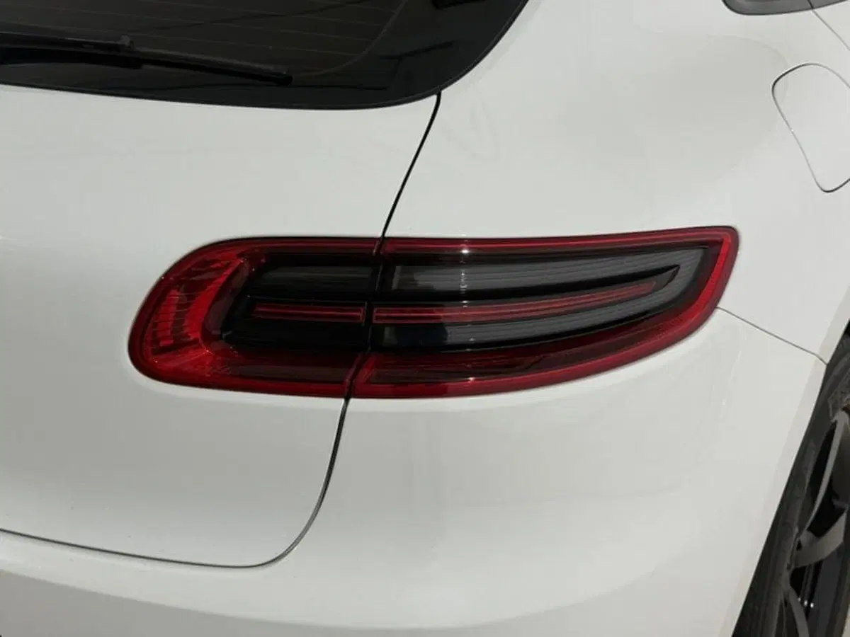 Porsche Macan usata a Perugia (9)