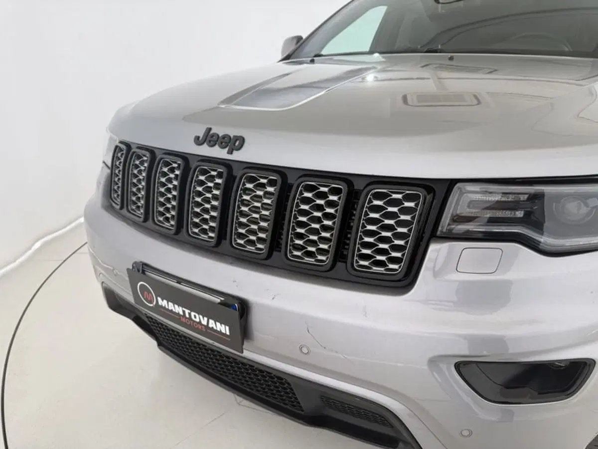 Jeep Grand Cherokee usata a Perugia (19)