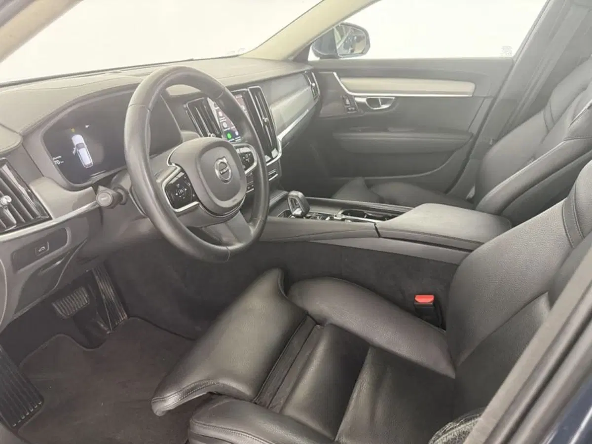 Volvo V90 usata a Perugia (18)