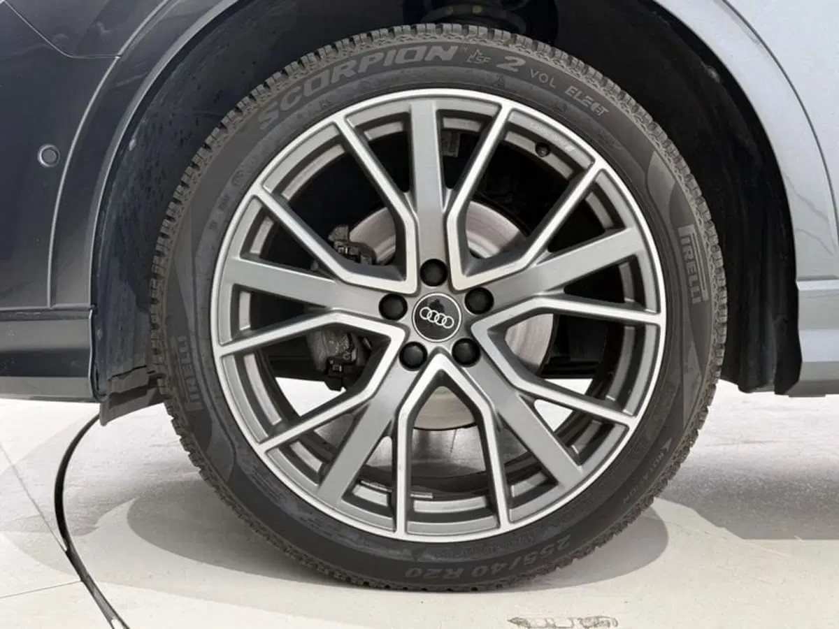 Audi Q3 Sportback usata a Perugia (4)