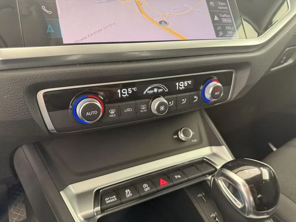 Audi Q3 usata a Perugia (11)