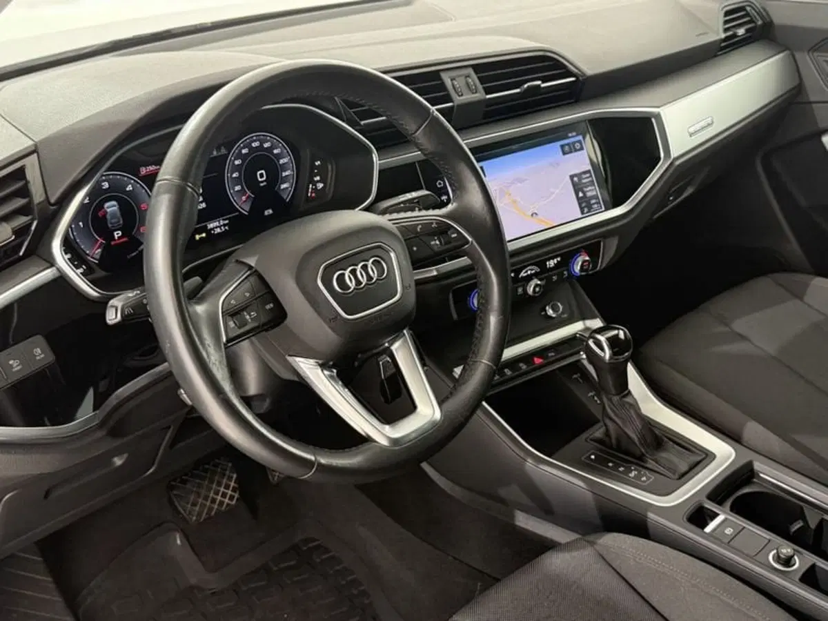 Audi Q3 usata a Perugia (5)