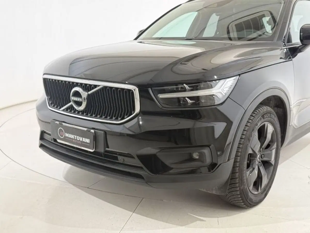 Volvo XC40 usata a Perugia (3)