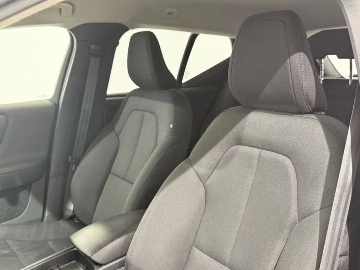 Volvo XC40 usata a Perugia (8)