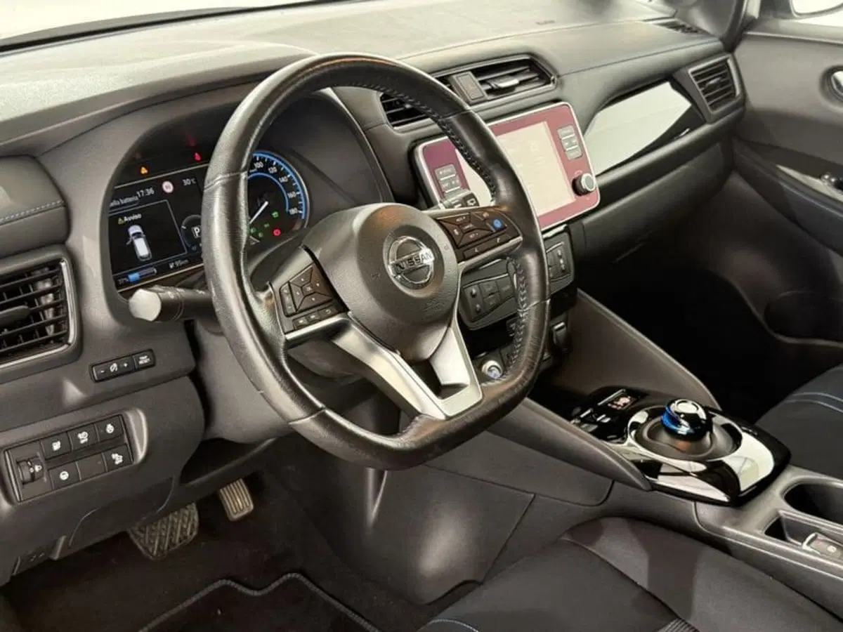 Nissan Leaf usata a Perugia (6)