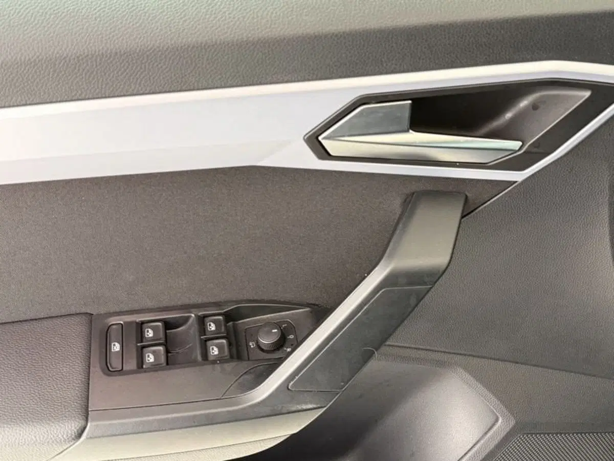 SEAT Ibiza usata a Perugia (6)