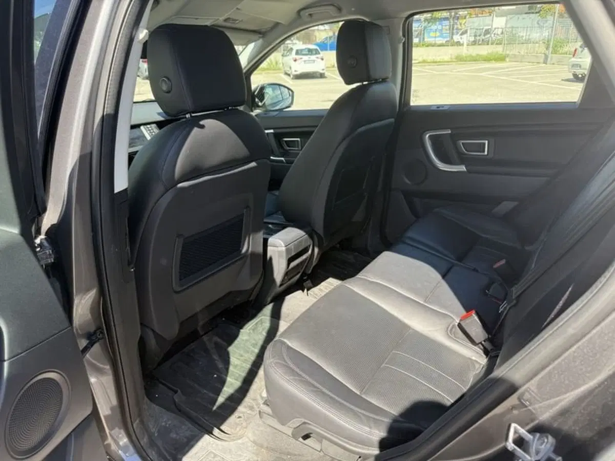 Land Rover Discovery Sport usata a Perugia (12)