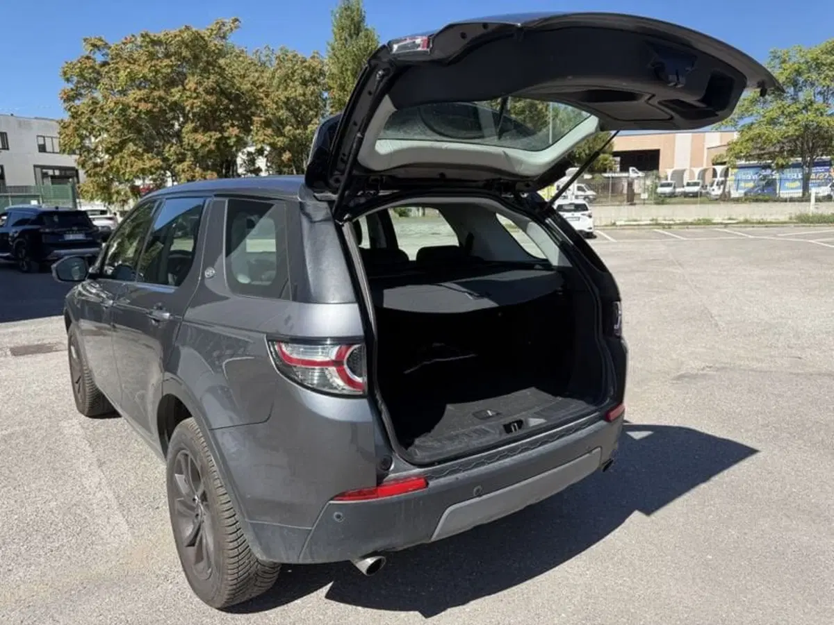 Land Rover Discovery Sport usata a Perugia (14)