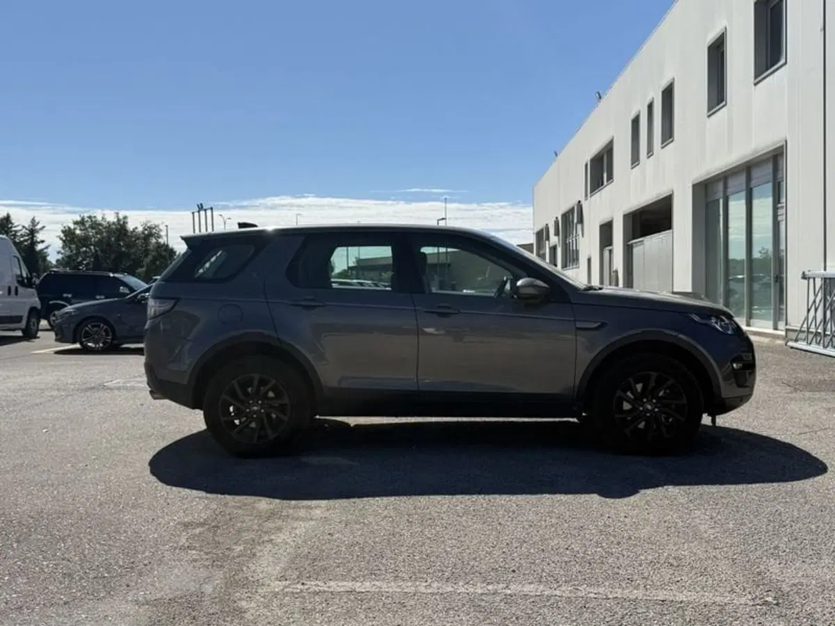 Land Rover Discovery Sport usata a Perugia (6)