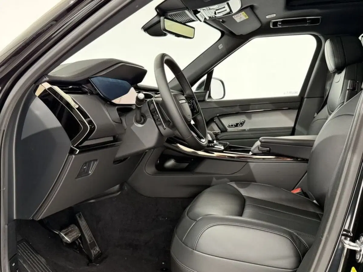 Land Rover Range Rover Sport nuova a Perugia (12)