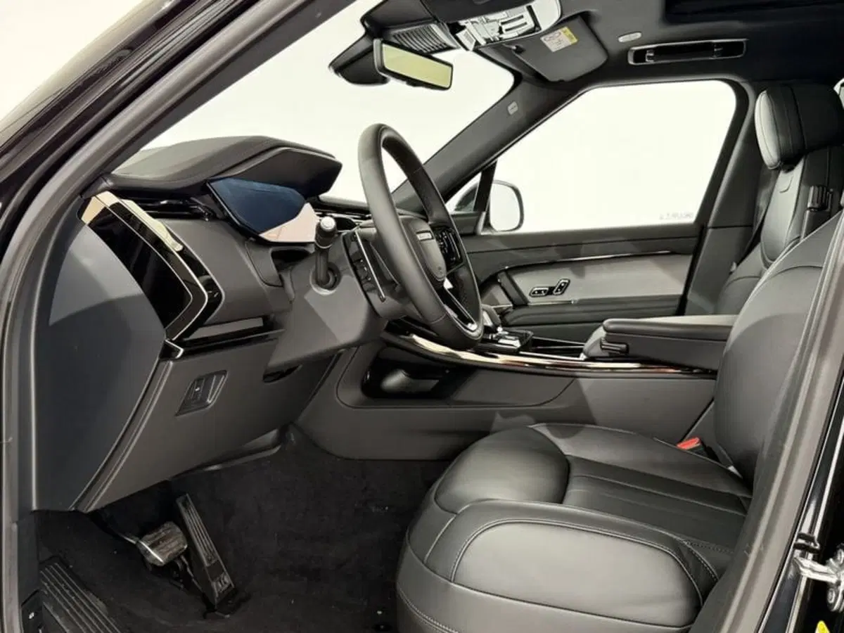 Land Rover Range Rover Sport nuova a Perugia (12)