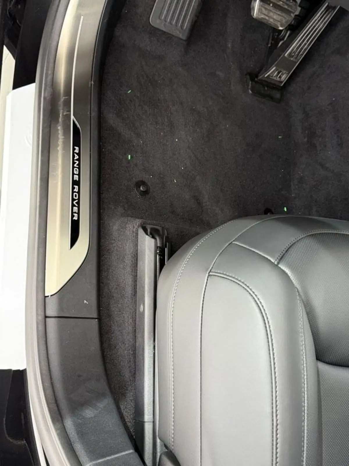 Land Rover Range Rover Sport nuova a Perugia (7)