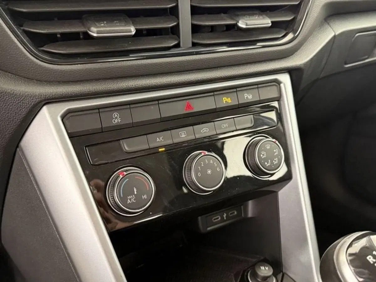 Volkswagen T-Roc usata a Perugia (19)