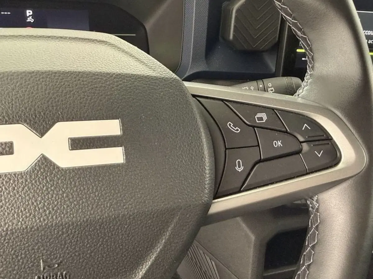 Dacia Duster usata a Perugia (13)