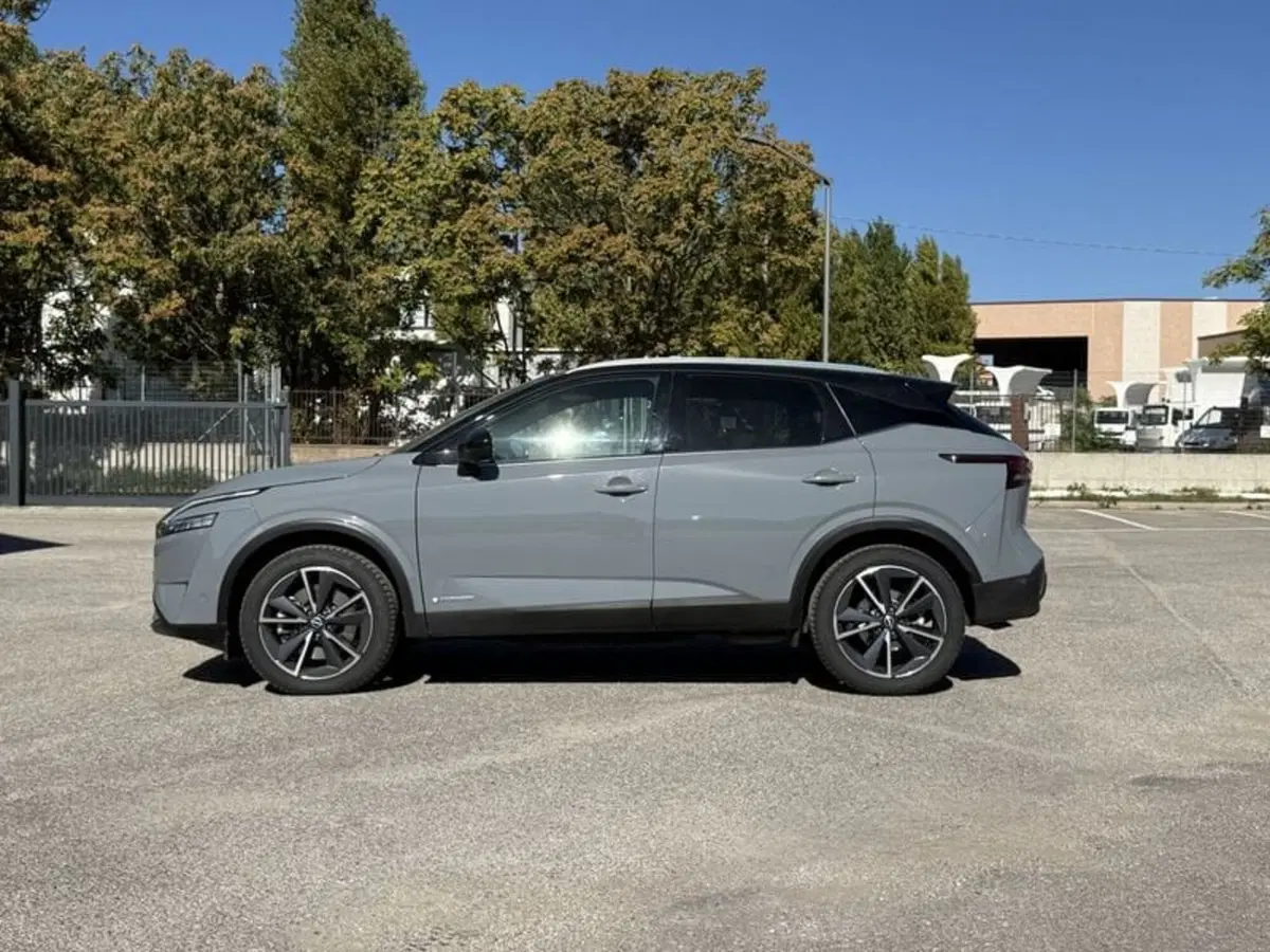 Nissan Qashqai usata a Perugia (8)