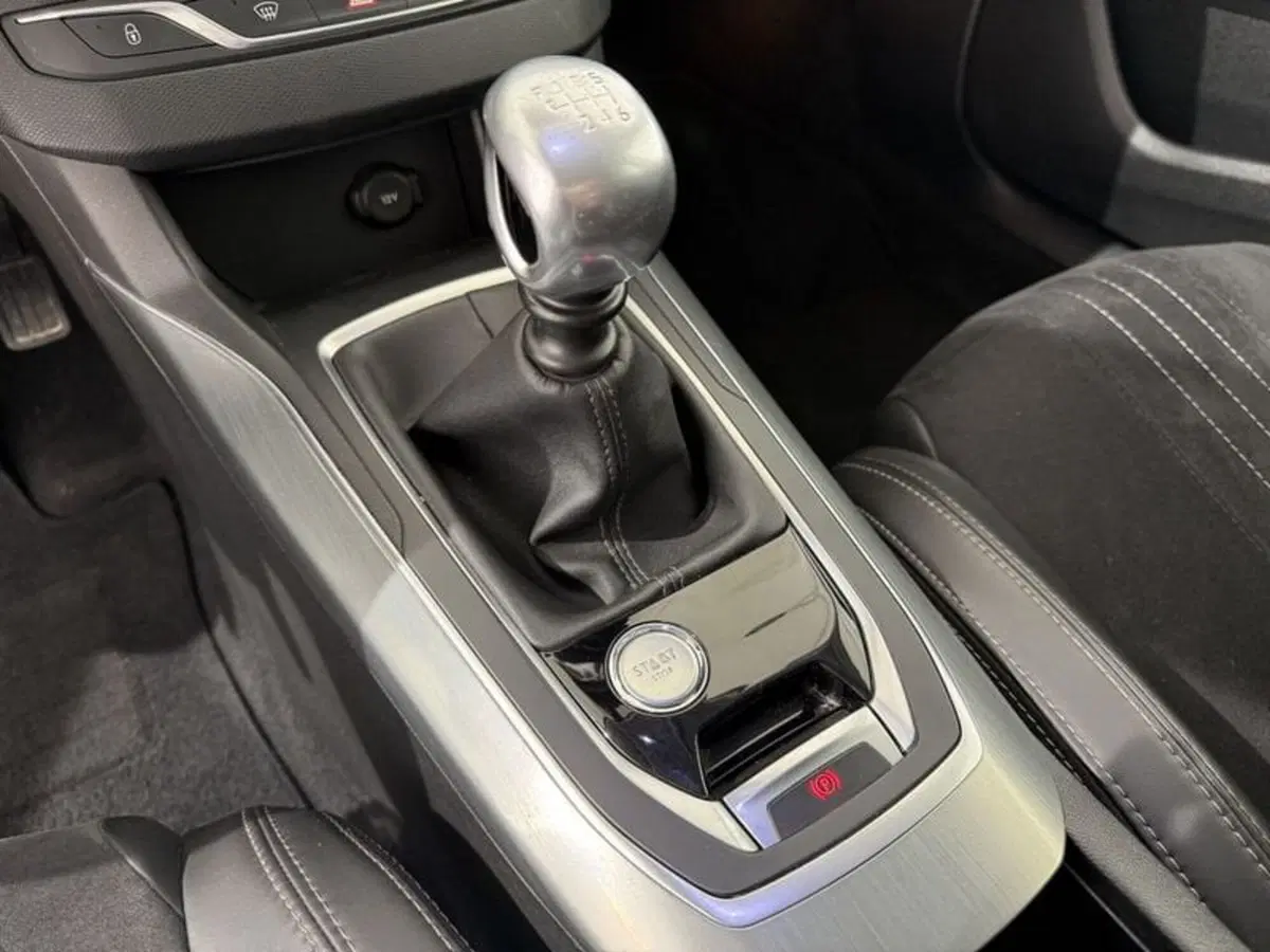 Peugeot 308 usata a Perugia (18)