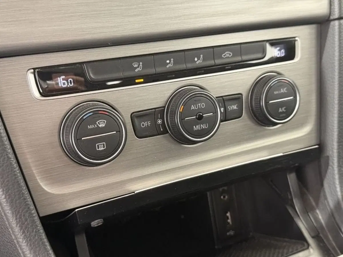 Volkswagen Golf usata a Perugia (12)