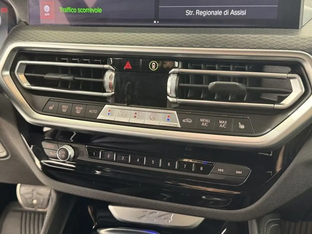 BMW X4 usata a Perugia (17)