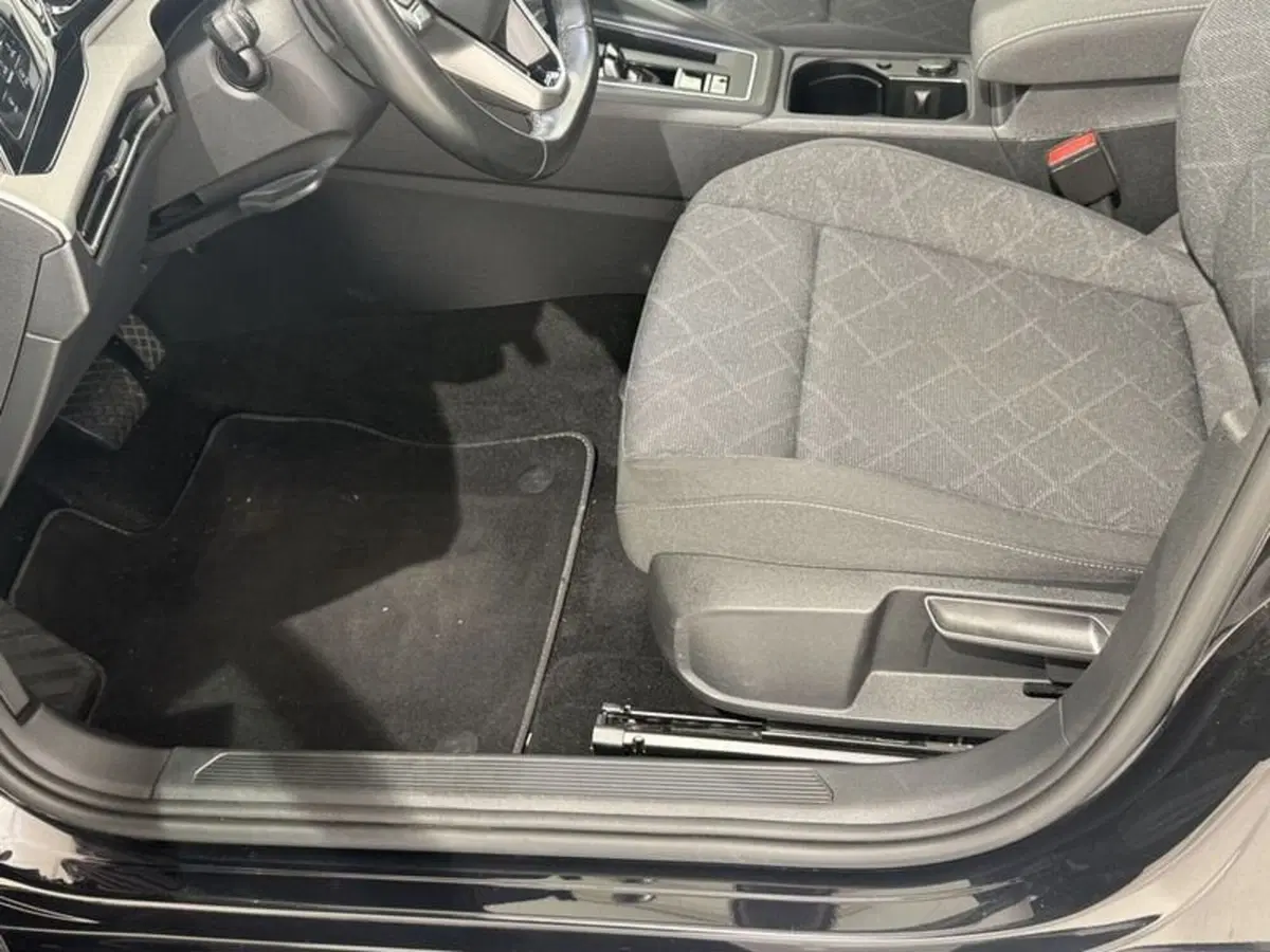 Volkswagen Golf Variant usata a Perugia (6)