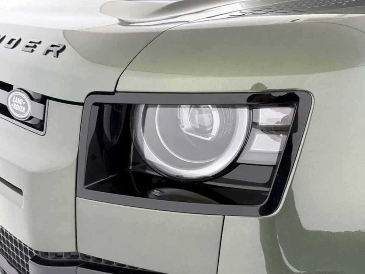Land Rover Defender nuova a Perugia (19)