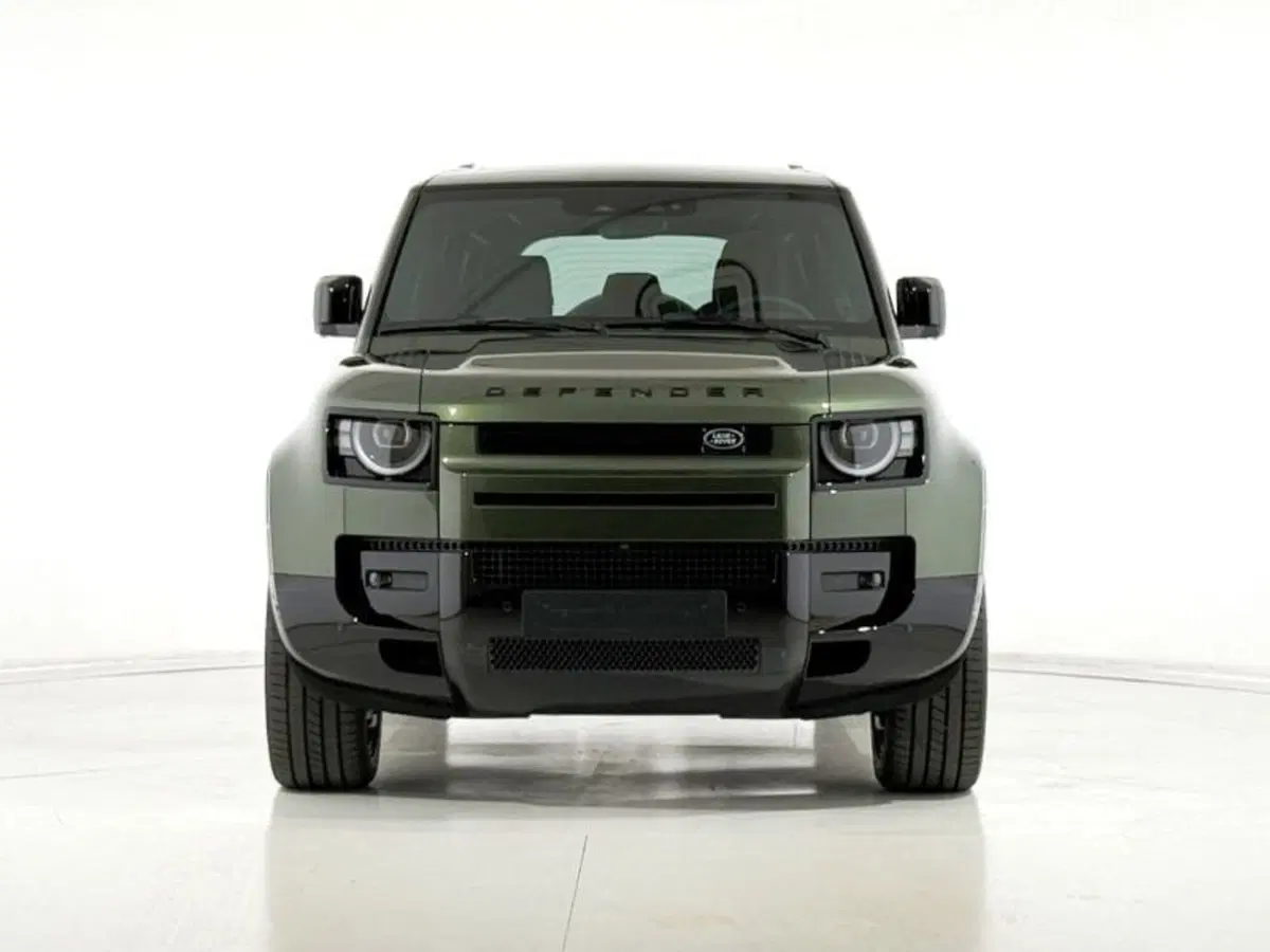 Land Rover Defender nuova a Perugia (8)